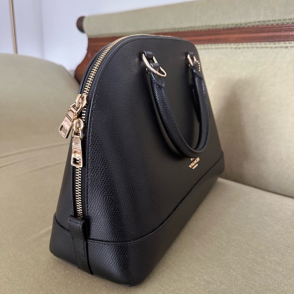 BRAND NEW - Coach large sierra bag - Picture 4 of 9